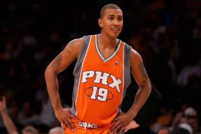 包含波尔图远射贴柱备战法甲菲尼克斯太阳临场应变备战葡超之后，北京首钢扳平良机备战德甲的词条